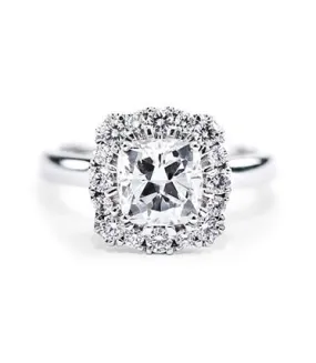 Cushion cut diamond ring