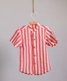 Red white striped mandarin collar swen shirt