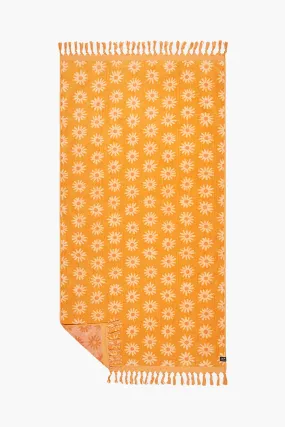 Slowtide Premium Woven Beach Towel in Dandy